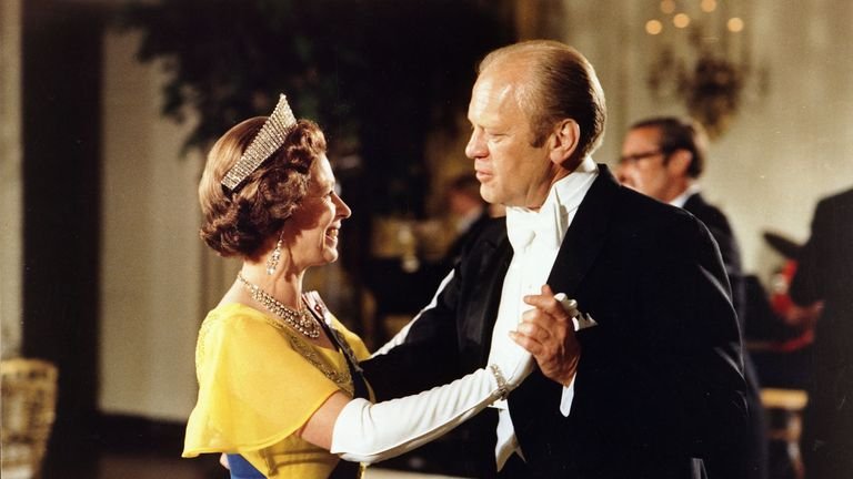 Gerald Ford danced with the Queen in Washington - but the band sang a miserable tune