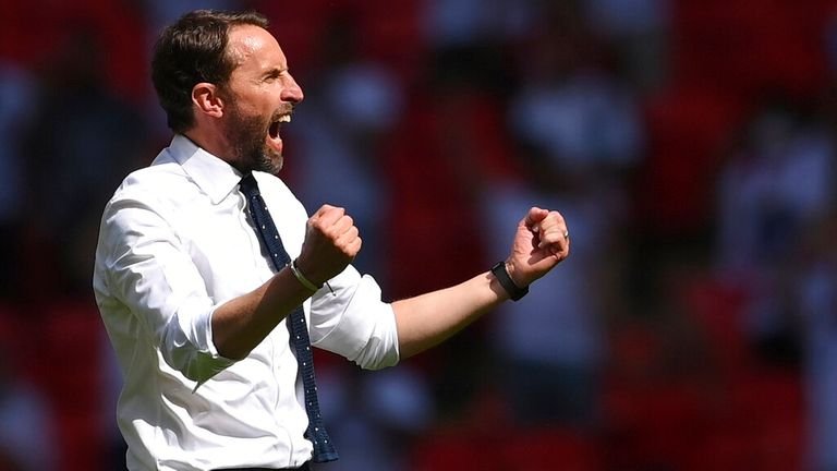 Manager Gareth Southgate celebrates the victory.  Photo: AP