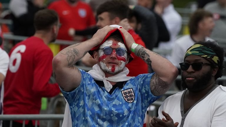 English fans were in despair as they watched a lackluster performance alongside Southgate