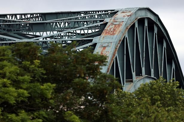 Newcastle's iconic Tyne Bridge in desperate need of a new paint job