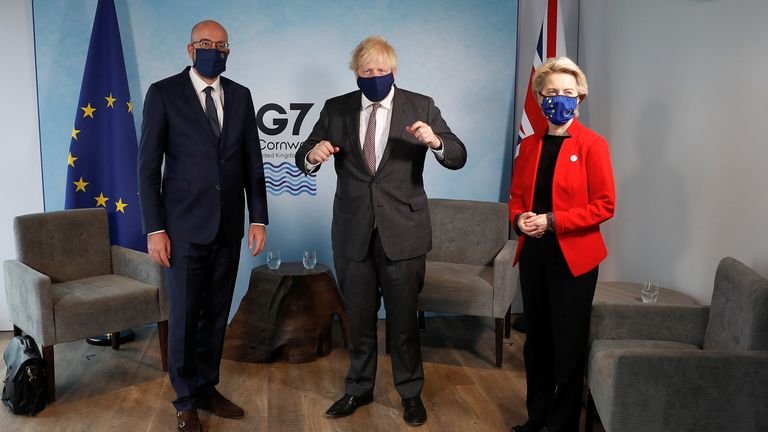 British Prime Minister Boris Johnson meets with European Commission President Ursula von der Leyen and European Council President Charles Michel at the G7 summit in Carbis Bay, Cornwall, Great Britain, June 12, 2021. REUTERS / Peter Nicholls / Pool