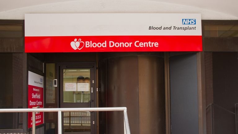 NHS urges people to make an appointment to donate blood