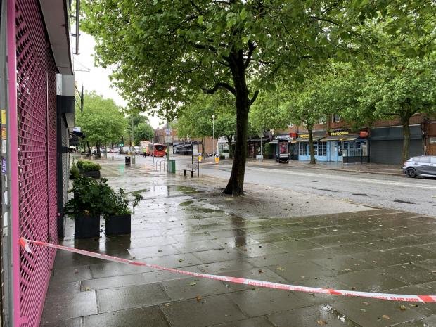 Times Series: Police cordon at Whetstone High Road on the morning of Friday June 18.  Credit: Mike Lindup