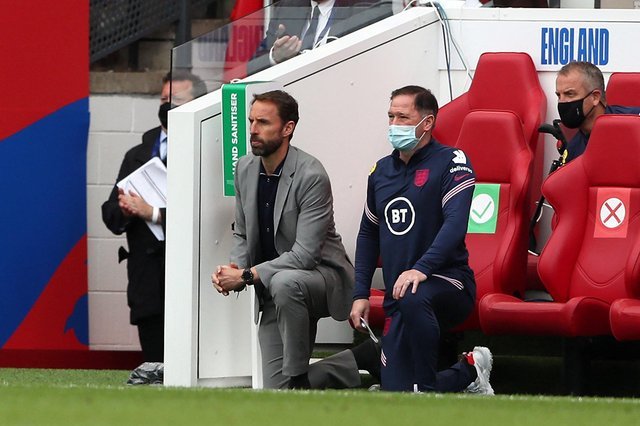 England manager Gareth Southgate (left) and Steve Holland, England assistant coach (right), 