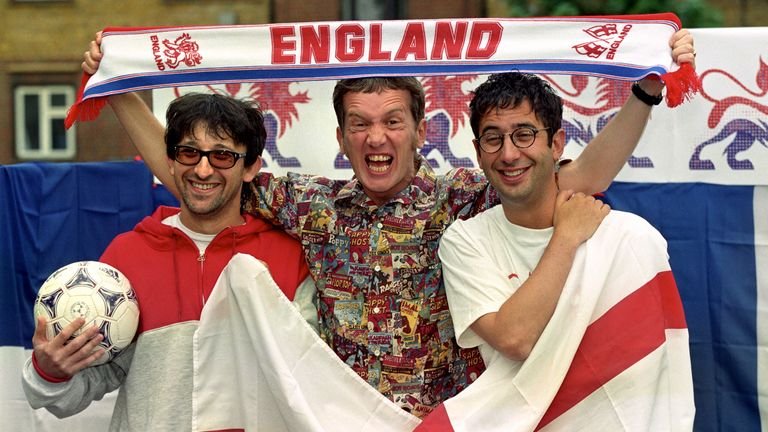 Lightening Seeds' Ian Broudie (left to right), comedians Frank Skinner and David Baddiel at a photocall announcing their new taped version of the Three Lions to coincide with the 1998 World Cup.