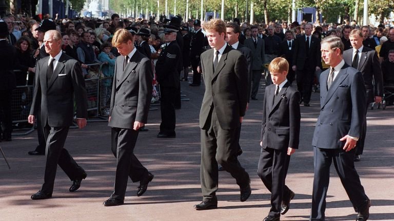 (LR) The Duke of Edinburgh, Prince William, Earl Spencer, Prince Harry and Prince of Wales at Princess Diana's funeral in September 1997