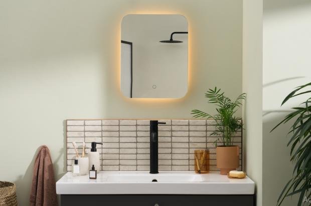 Times series: Aziz rectangular mirror with LED light.  Credit: DONE