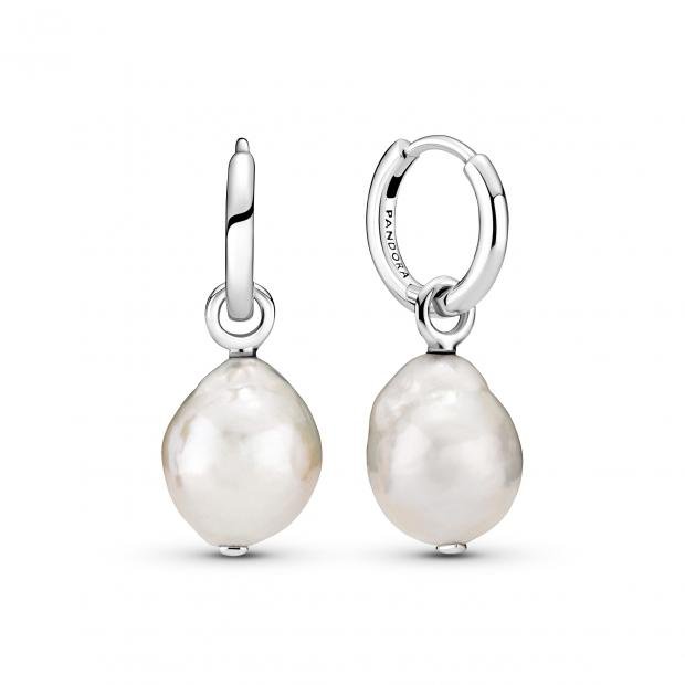 Times Series: Creole earrings in cultured freshwater baroque pearls.  1 credit