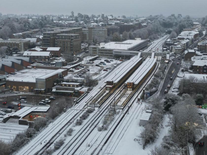 Live travel news as freezing conditions persist in Sussex Brighton News ...